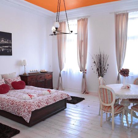 Grey Studio Apartment Wroclaw Exterior photo