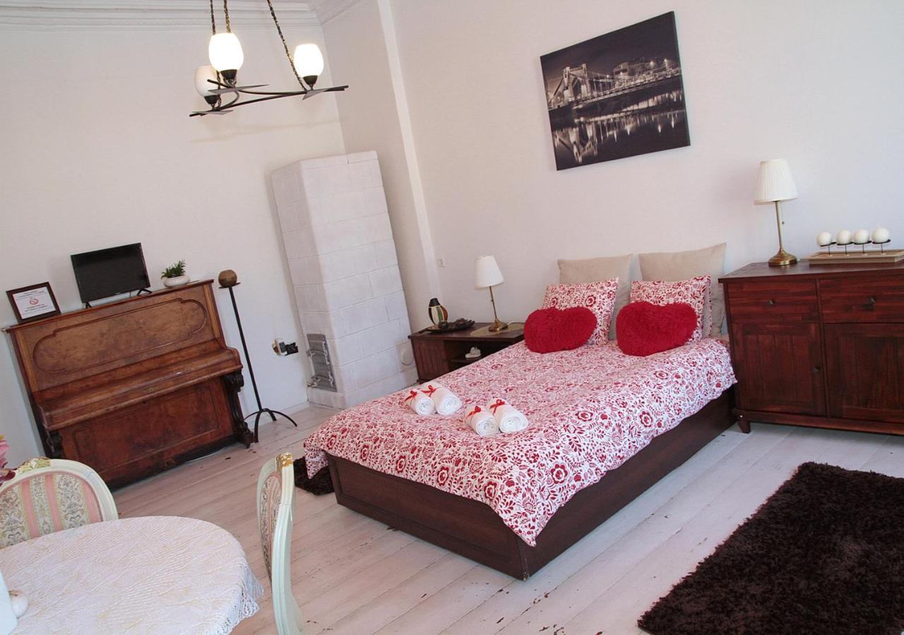 Grey Studio Apartment Wroclaw Exterior photo