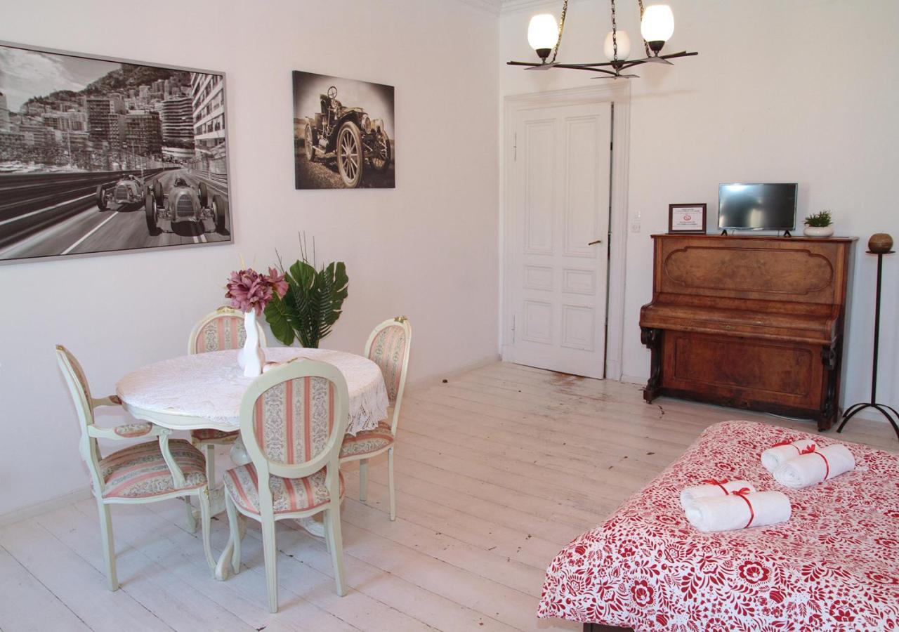 Grey Studio Apartment Wroclaw Exterior photo