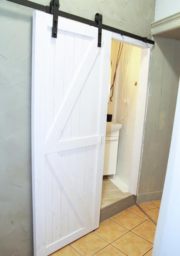 Grey Studio Apartment Wroclaw Exterior photo
